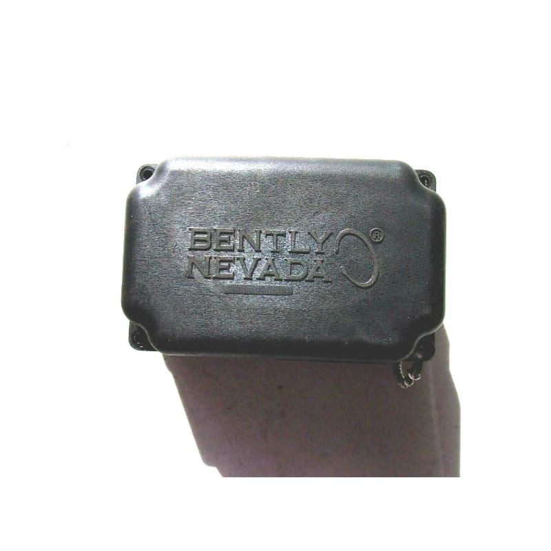 Bently Nevada 31000-16-10-00-050-03-02 Imperial Proximity Probe Housing Assembly
