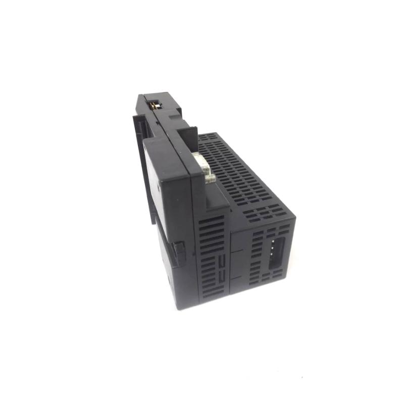 GE Fanuc  IC200PWR001   DC Power Supply Module