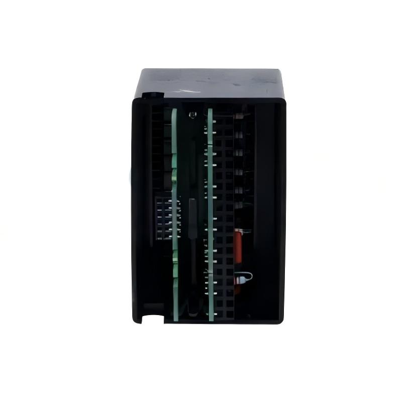 GE Fanuc   IC670MDL740   Field Control / Genius I/O Discrete Output Module