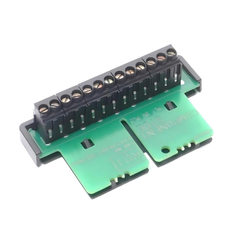 GE Fanuc   IC670TBM002   Auxiliary Terminal Block / Terminal Strip