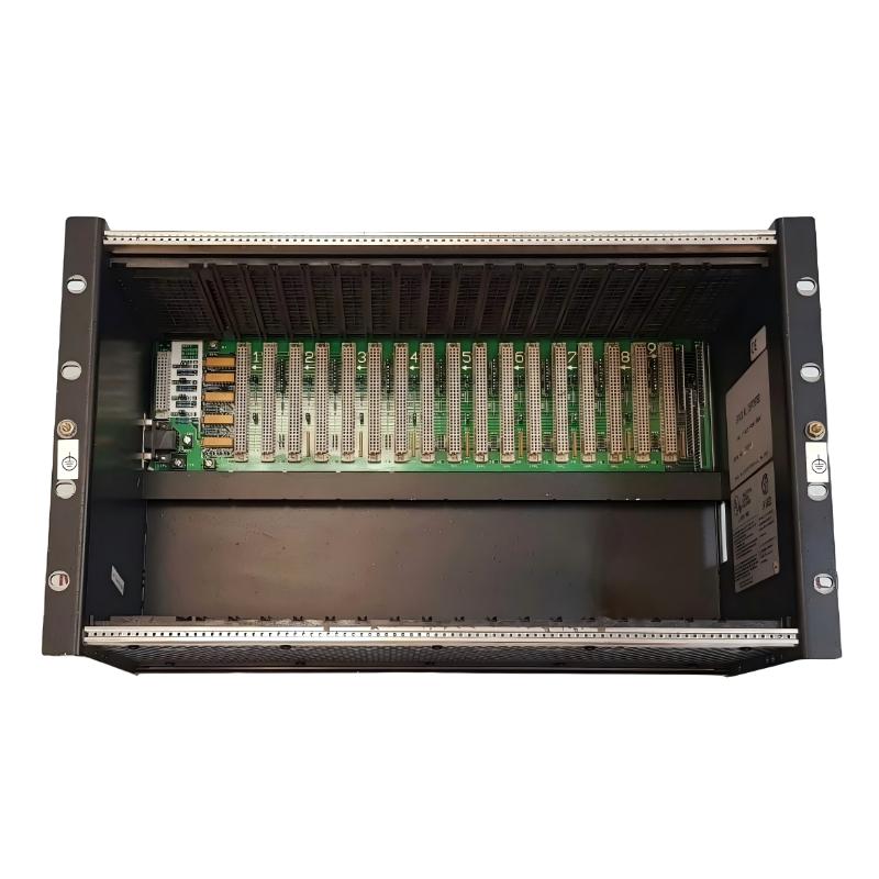 GE Fanuc   IC697CHS783   Series 90-70 PLC Rack / VME Integrator Chassis