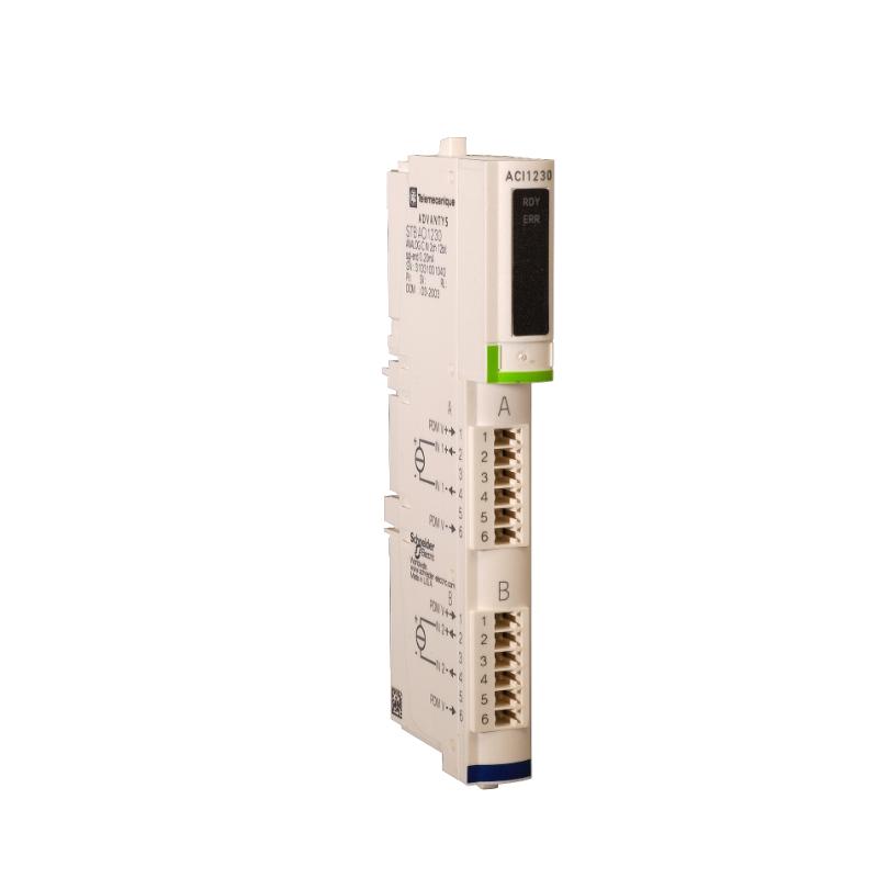 Schneider  STBACI1230  Standard Analog Input Module