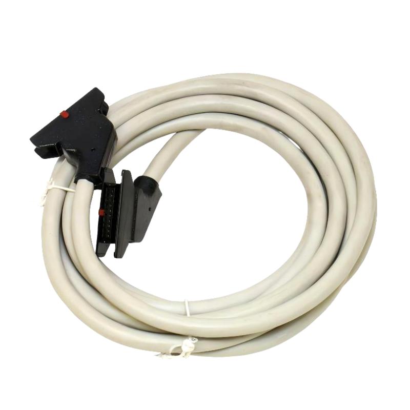 Schneider TSXCDP303 Connecting Cable