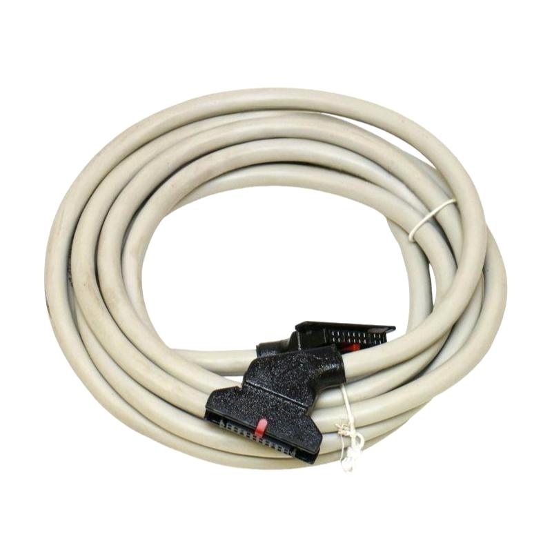 Schneider TSXCDP303 Connecting Cable