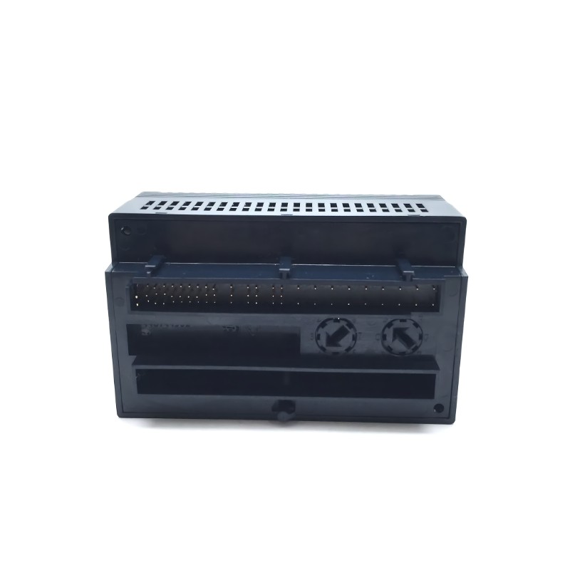 GE Fanuc   IC200MDL640F   Discrete DC Input Module