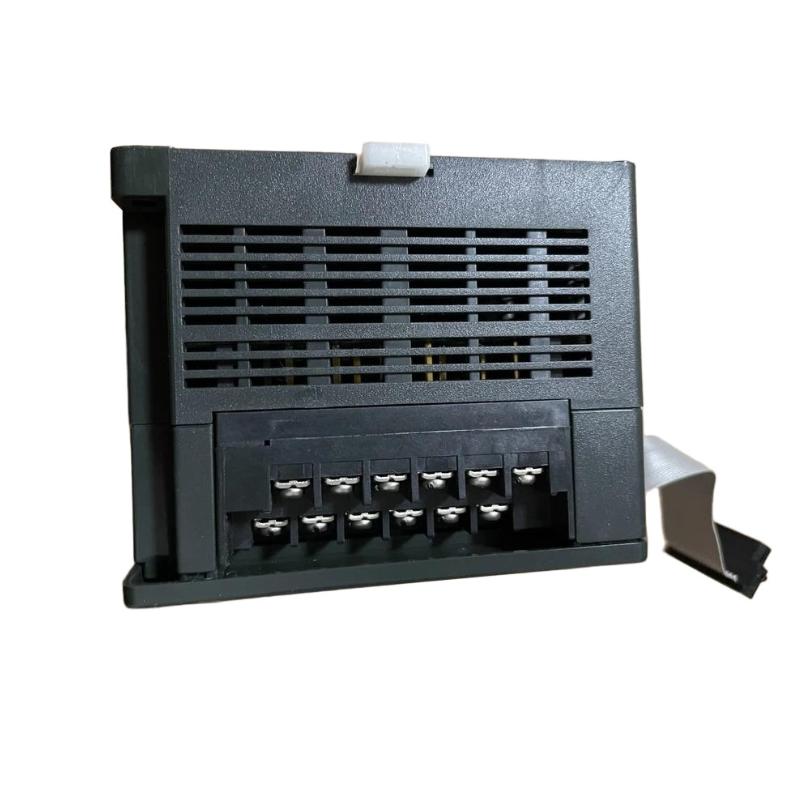 GE Fanuc IC200UEX012 Expansion Unit
