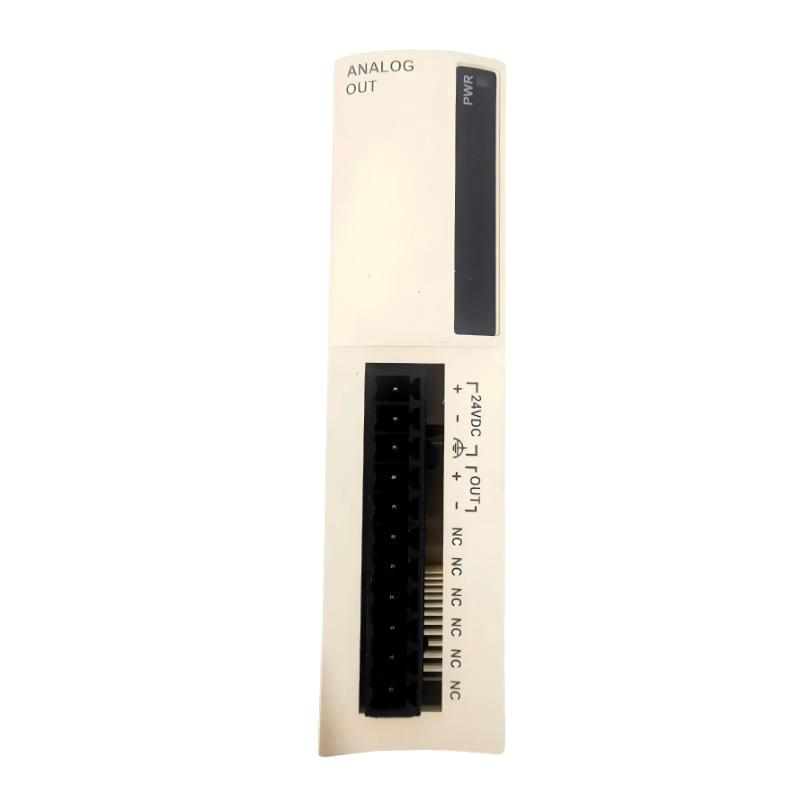 Schneider TWDAMO1HT Analog Output Module