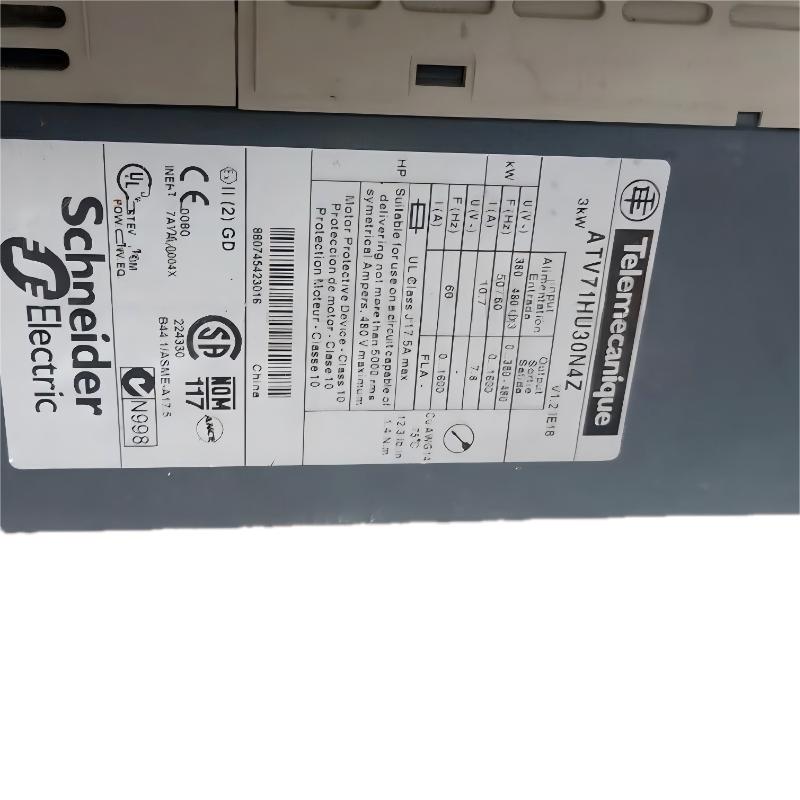 Schneider ATV71HU30N4Z383 Permanent Magnet Synchronous Motor