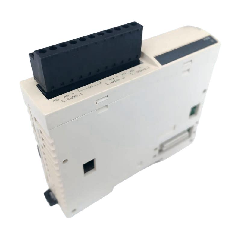 Schneider TWDAVO2HT Analog Output Module