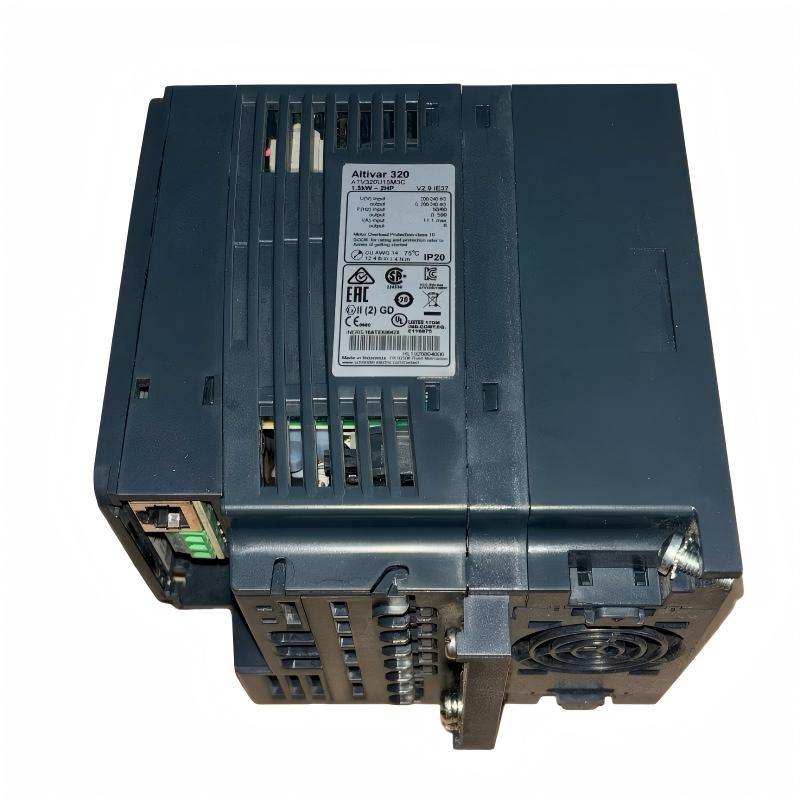 Schneider ATV320U15M3C Variable-Speed Drive
