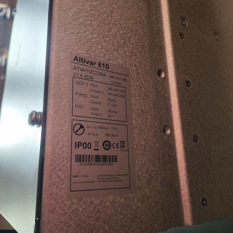 Schneider ATV610C22N4 Variable-Speed Drive