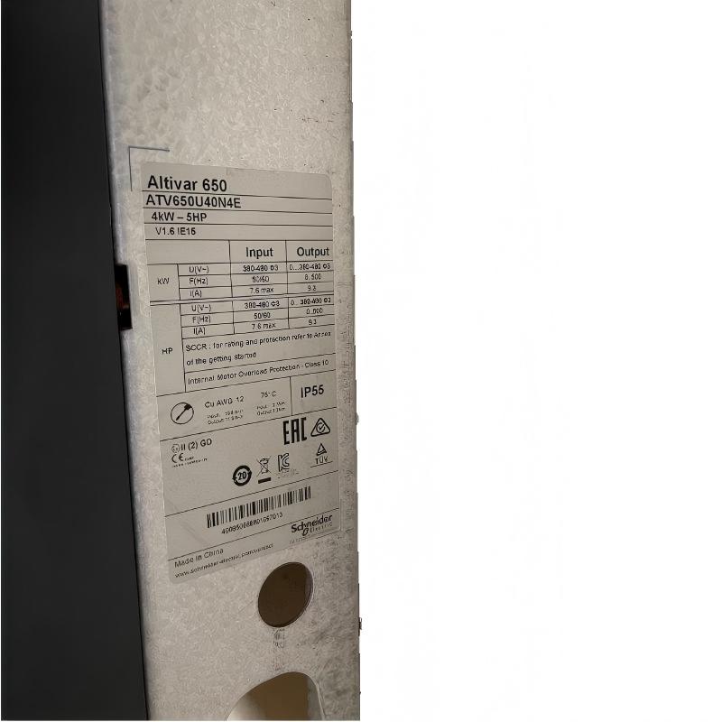 Schneider ATV650U40N4E Variable-Speed Drive