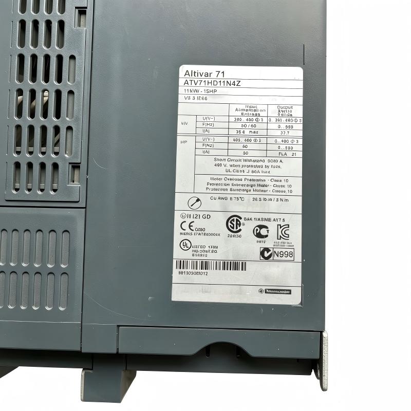 Schneider ATV71HD11N4Z Variable-Speed Drive