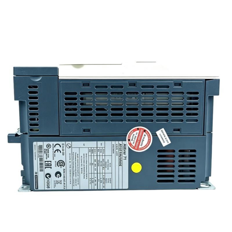 Schneider ATV71HU15N4Z Variable-Speed Drive