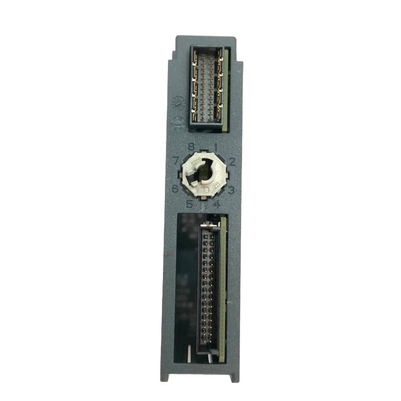 Siemens 6AG1135-6HD00-7BA1 Analog Output Module