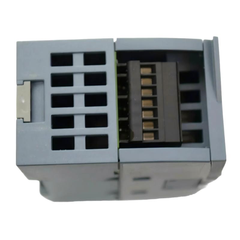 Siemens 6AG1231-4HD32-4XB0 VDC Logic I/O Module