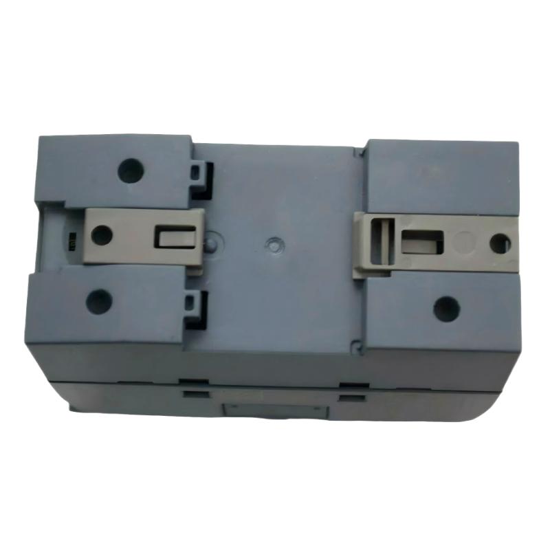 Siemens 6AG1231-4HD32-4XB0 VDC Logic I/O Module