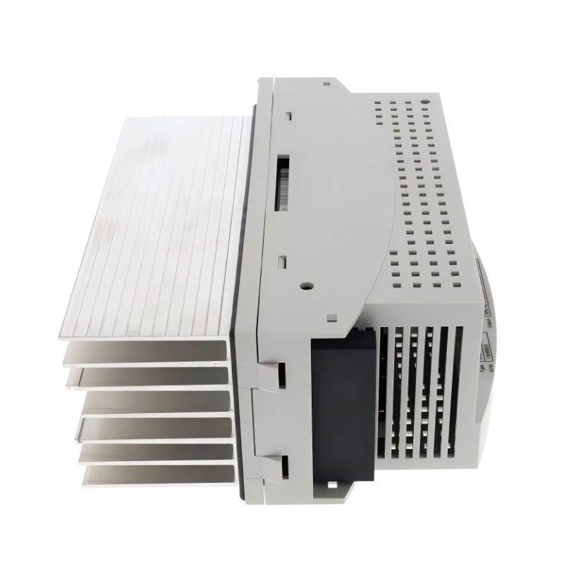 ABB（KUKA） KSD1-32 E93DA113I4B531 00-122-286 Servo Drive